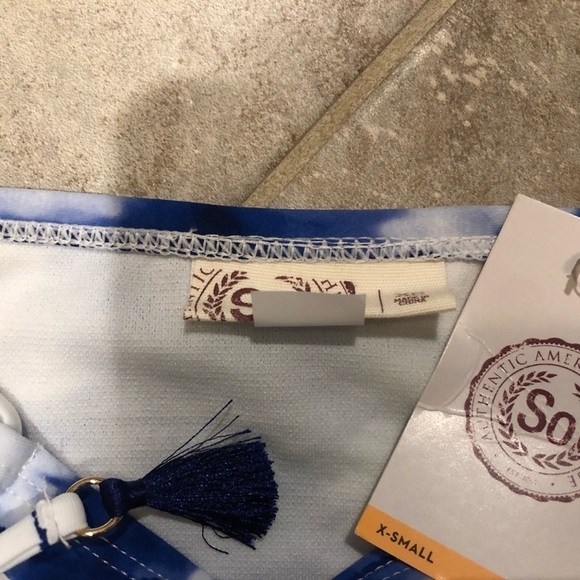 🆕 tie dye side tie blue & white bikini bot… - Picture 7 of 13